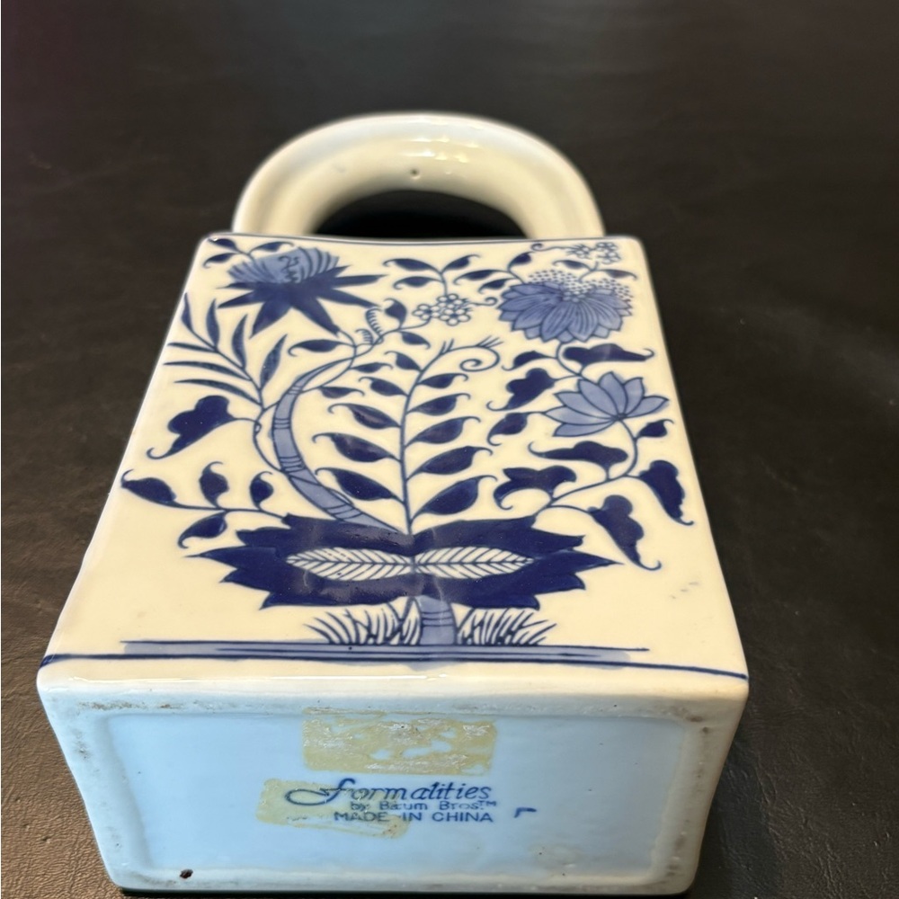 Formalities By Baum Bros Vase Basket Cobalt Blue And White - Picture 8 of 12